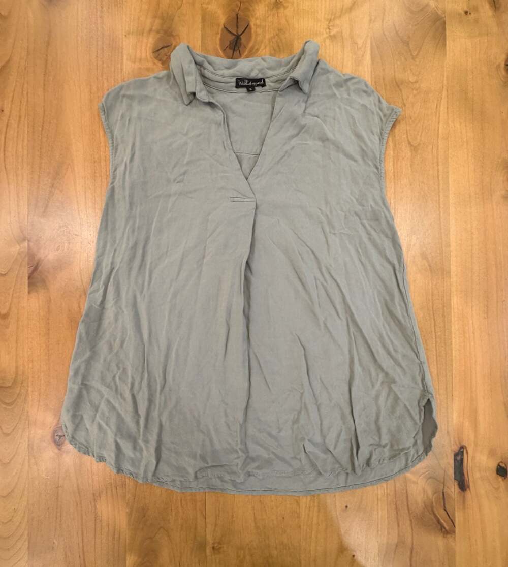 Wishlist Apparel Blue Linen-Blend Sleeveless Collared V-Neck Tunic Top L